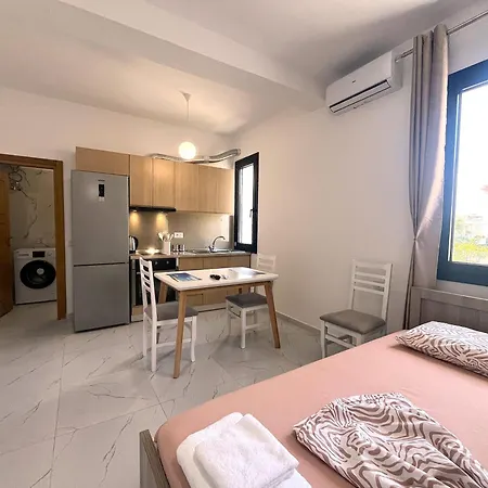 Escape Short Drive 3 Min To Center 5 Min To *